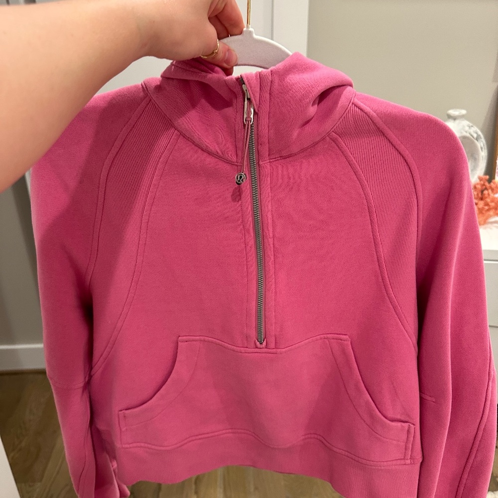 Lululemon Scuba